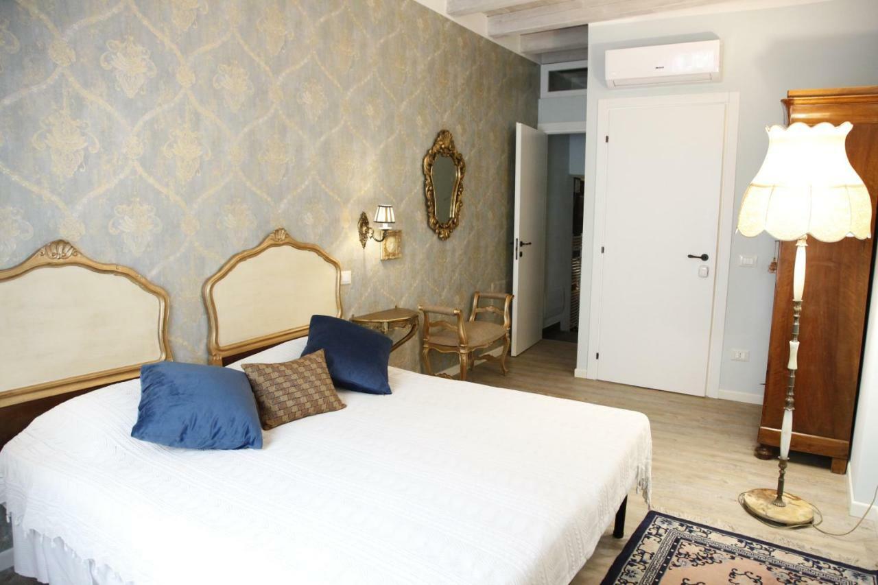 Juliet'S Nest In Verona Hotel ภายนอก รูปภาพ